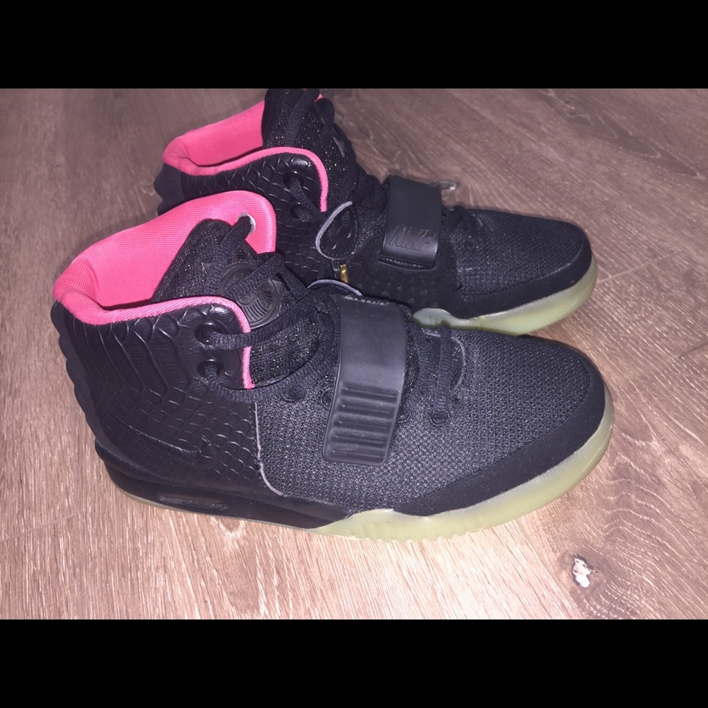 Adidas Yeezy solar flare US 6.5 shoes
